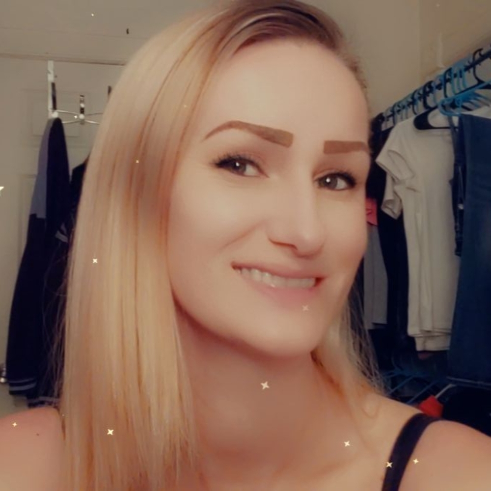 Meet your Posher, Catie